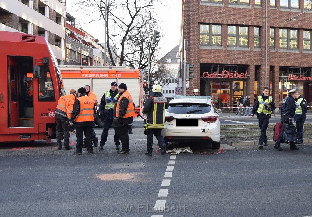 VU PKW Strab Koeln Mitte Pipinenstr Hohestr P125.JPG - Miklos Laubert